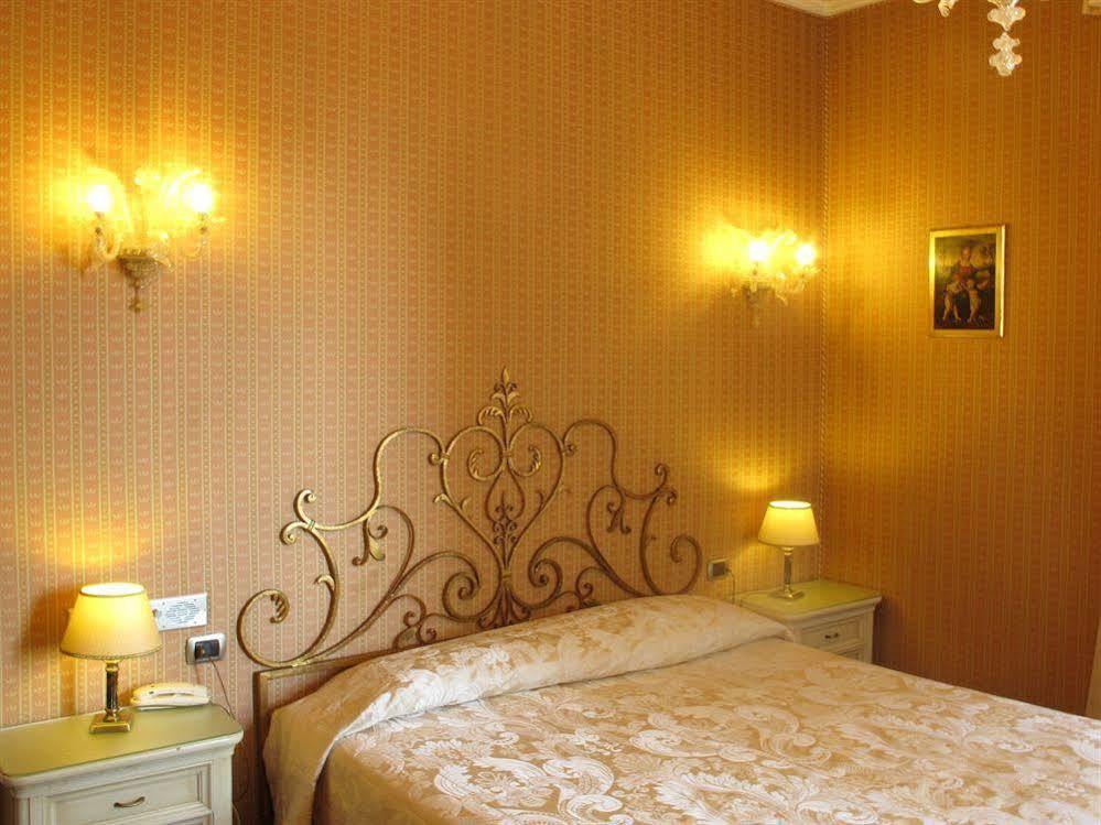 C-Hotels De Rose Palace Florence Ngoại thất bức ảnh