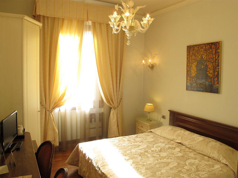 C-Hotels De Rose Palace Florence Ngoại thất bức ảnh